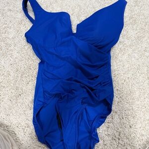 New! Stunning Blue Miraclesuit! Size 14
